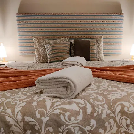 Хостел Sweet Swell *