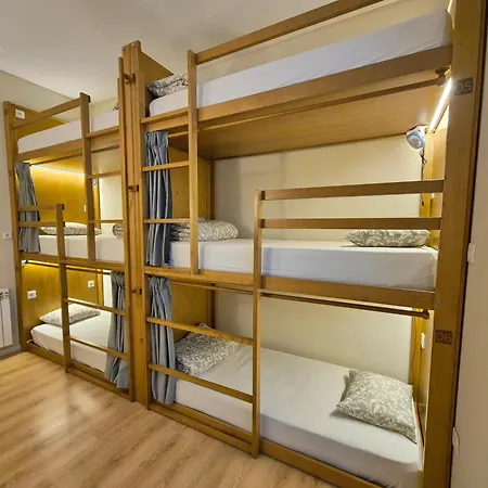 Hostel Sweet Swell