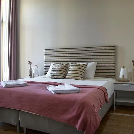 Sweet Swell Hostel *