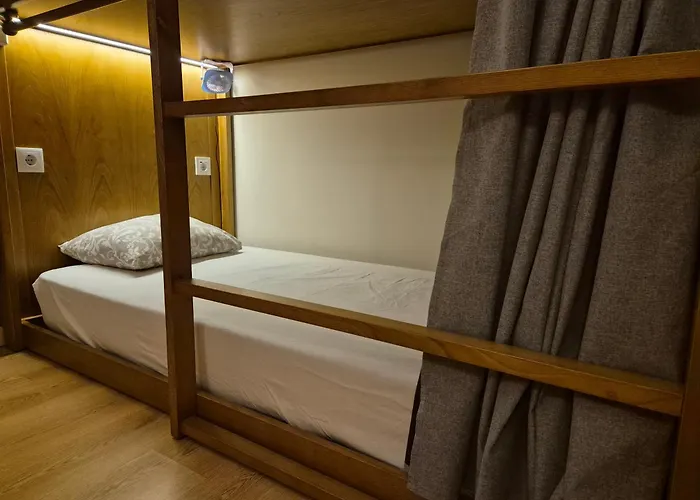 Hostel Sweet Swell *